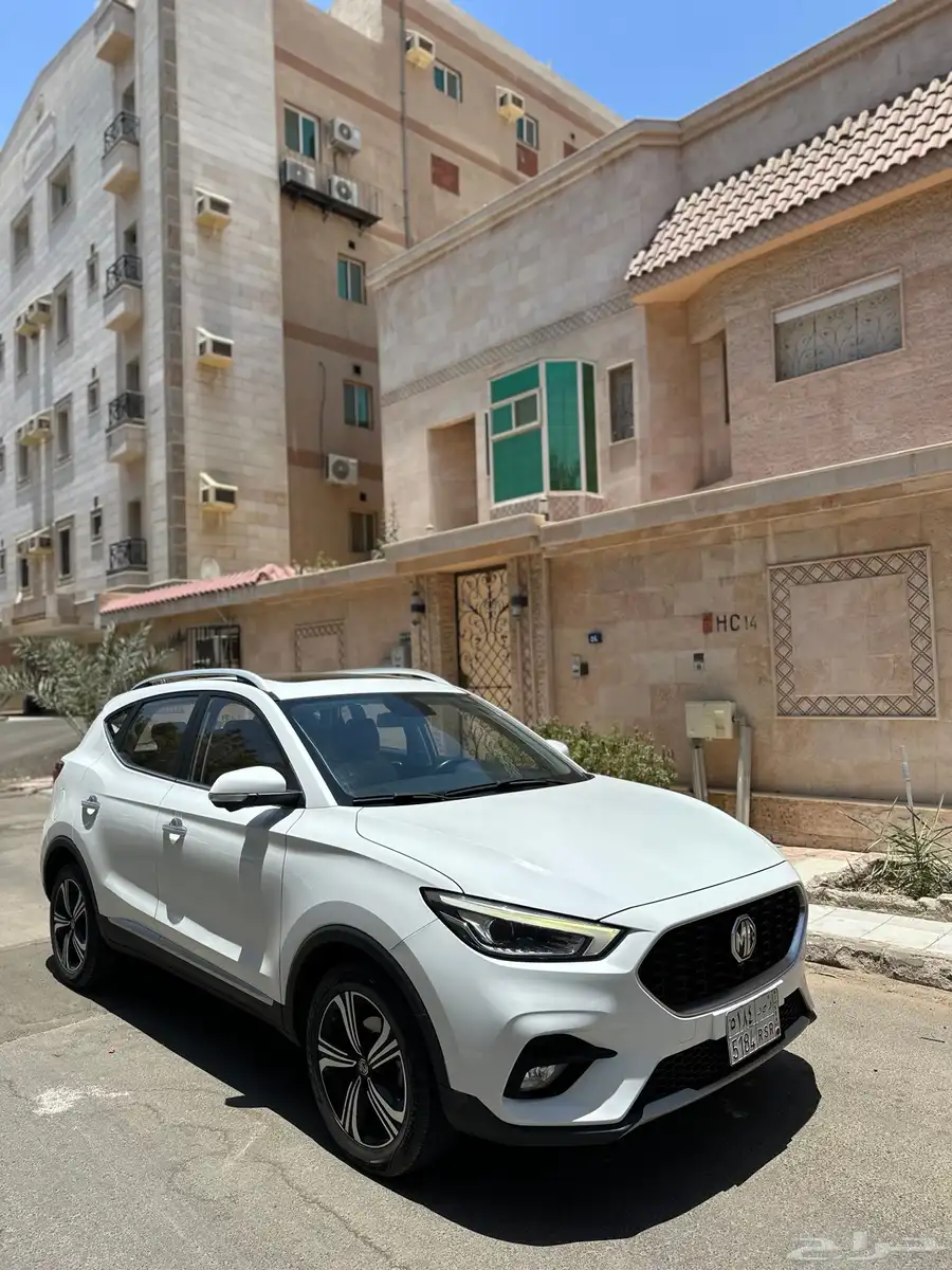ام جي ZS فل كامل 2023 1