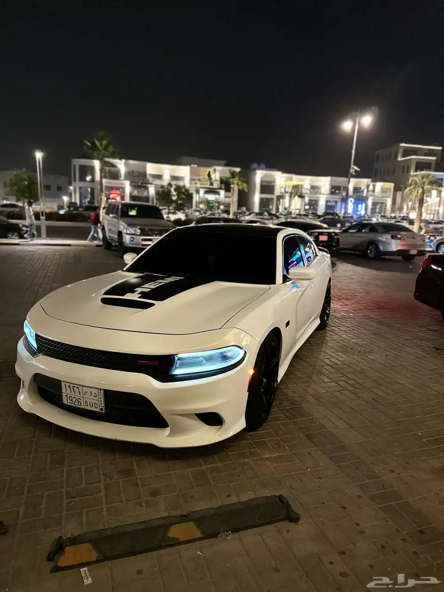 تشارجر دايتونا 2017 8