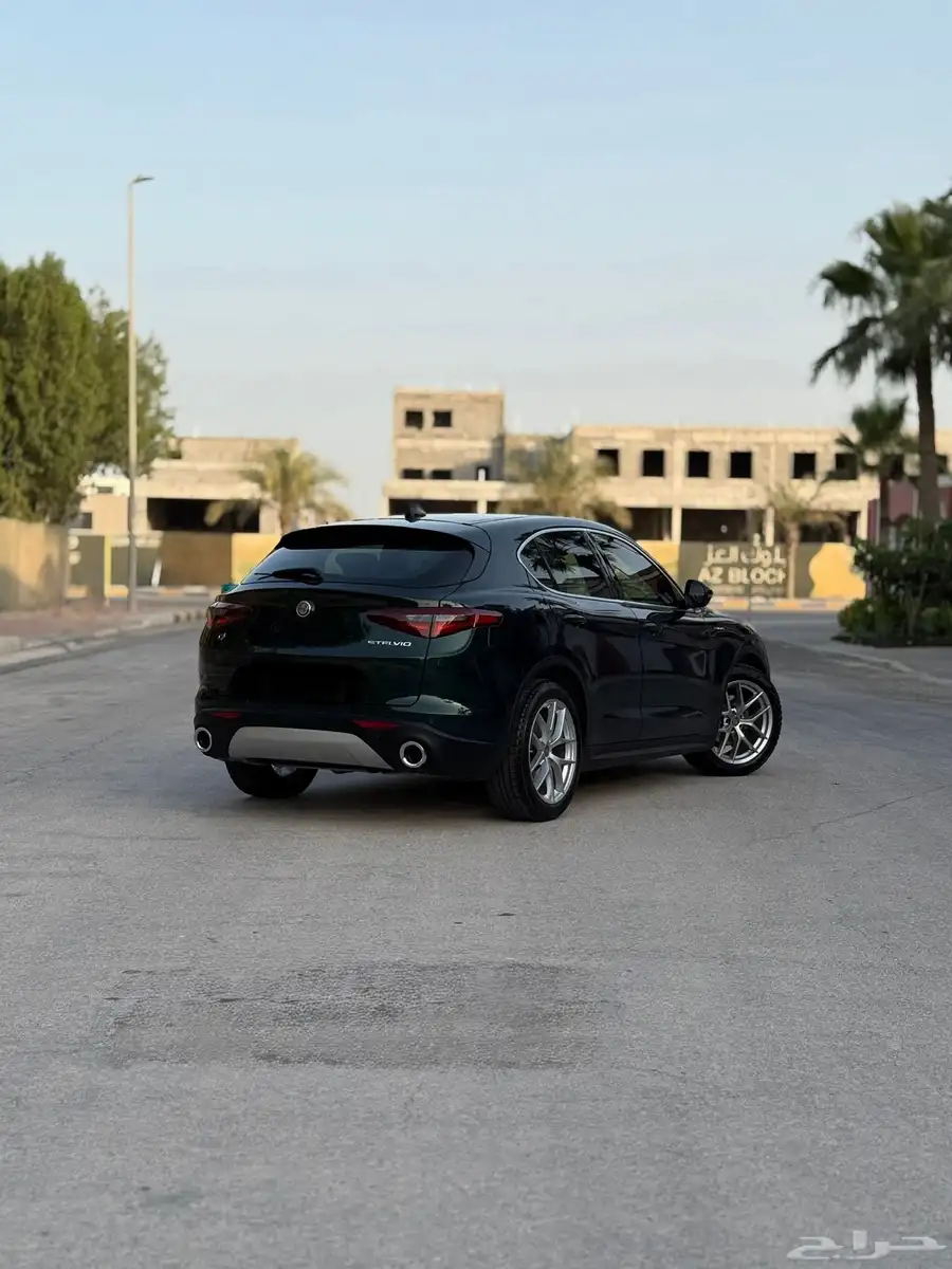 Alfa Romeo Stelvio Q4 2021 36