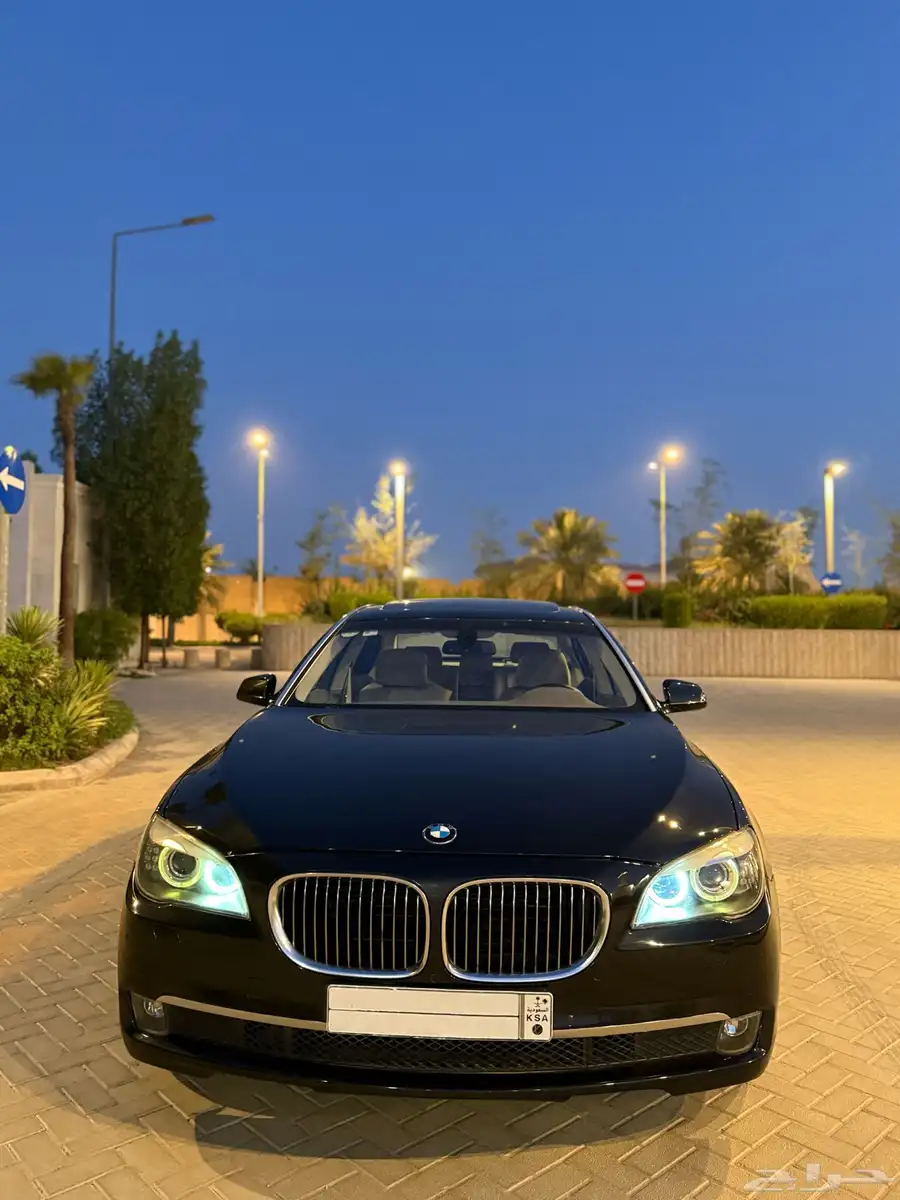 بي ام دبليو 730Li معدله خارجي 750 مخزنه عداد قليل 2
