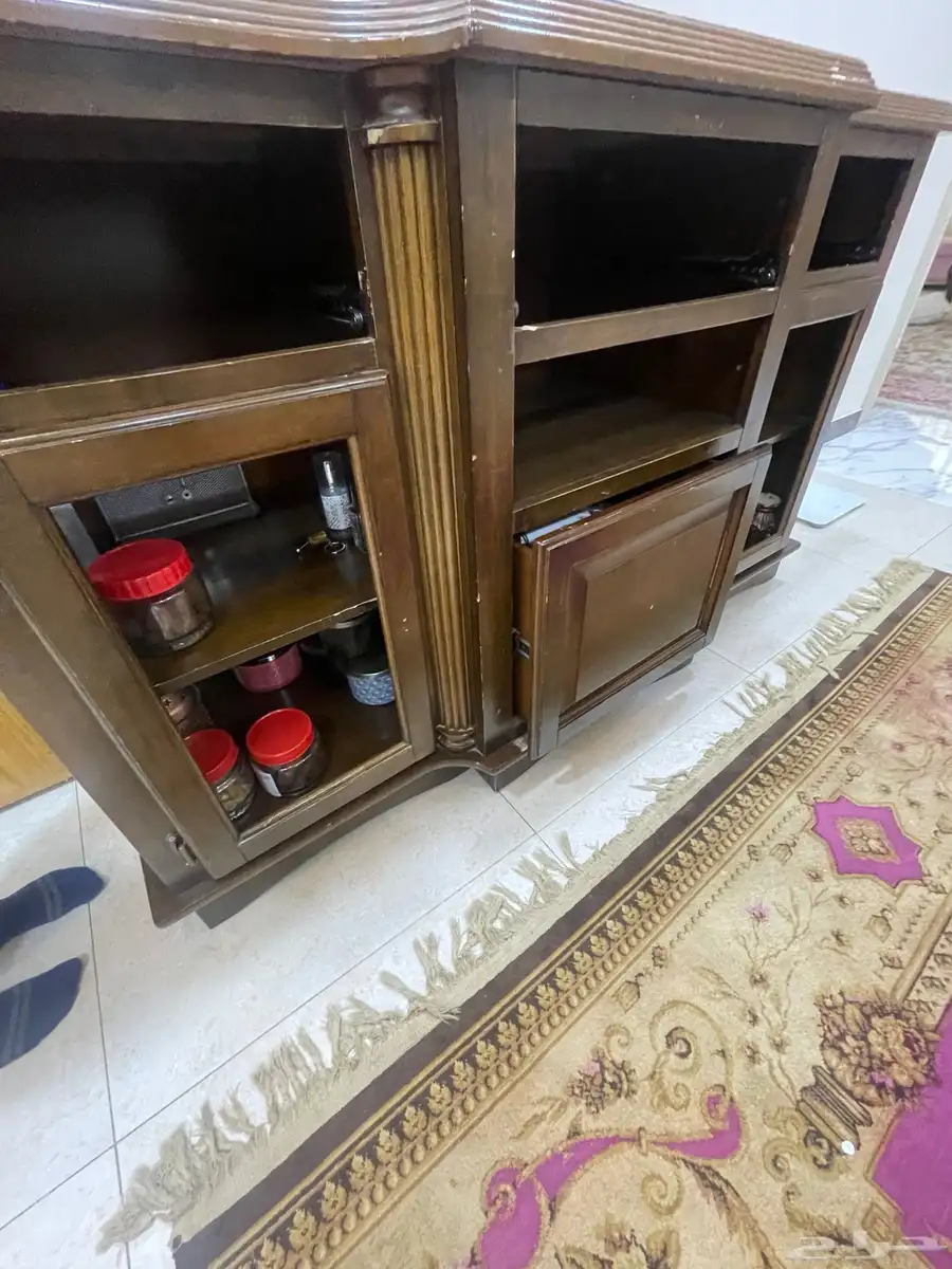 اثاث طاولة طعام بوفيه 3