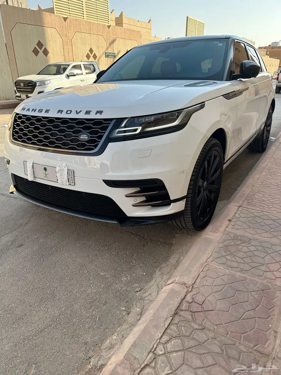 للبيع رنج روفر فيلار 2020 P250 R Dynamic 2