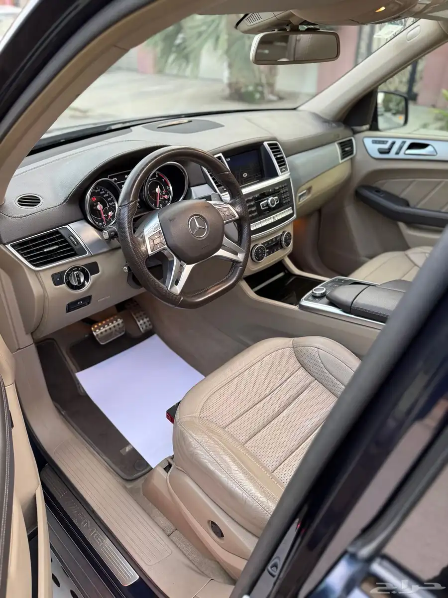 MERCEDES ML63 2013 9