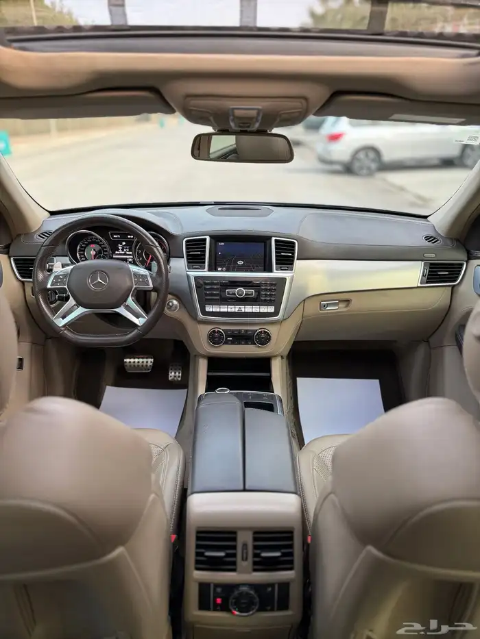 MERCEDES ML63 2013 25