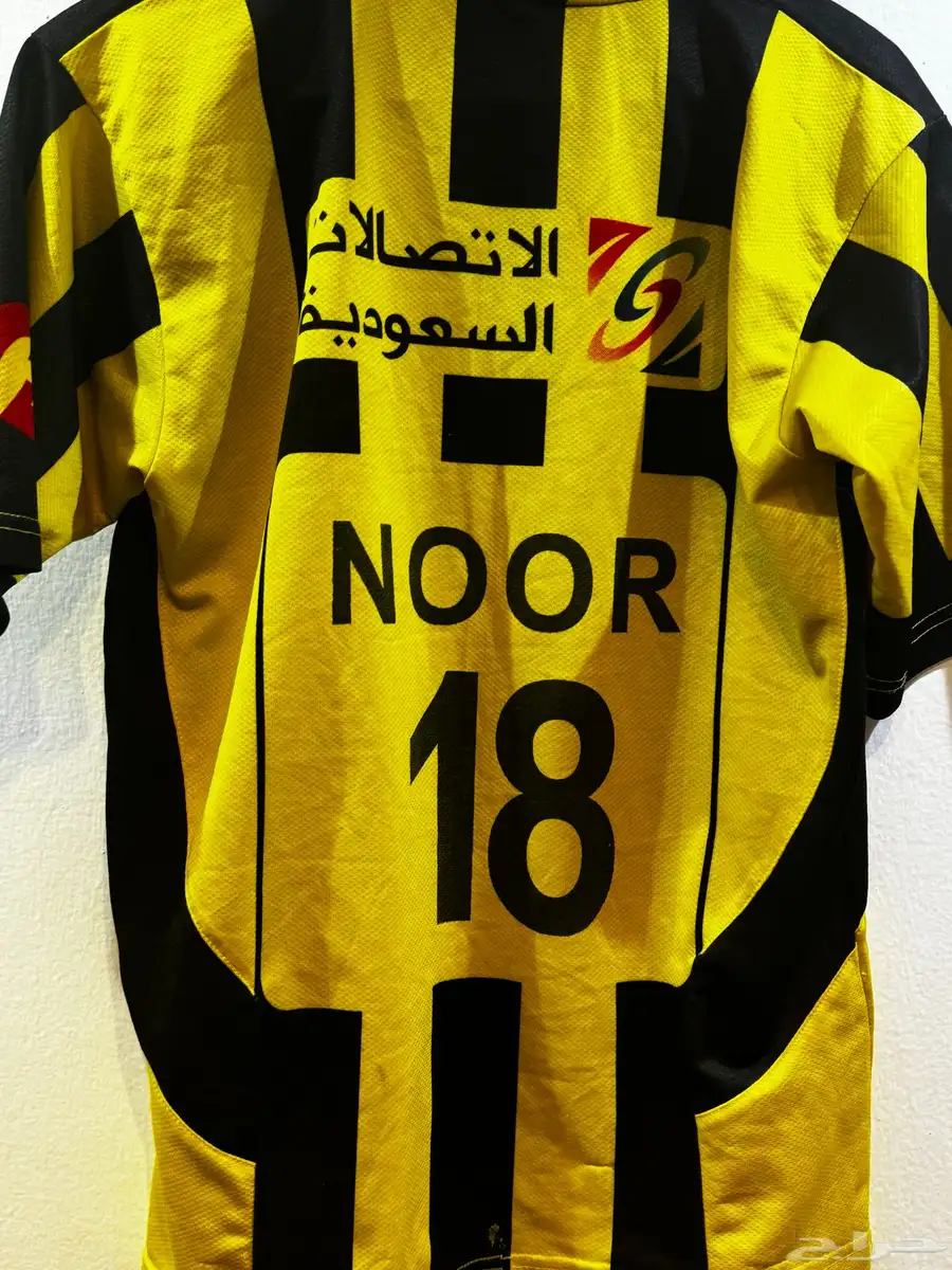 تيشرتات قديمه اصليه للمنتخب والانديه 5