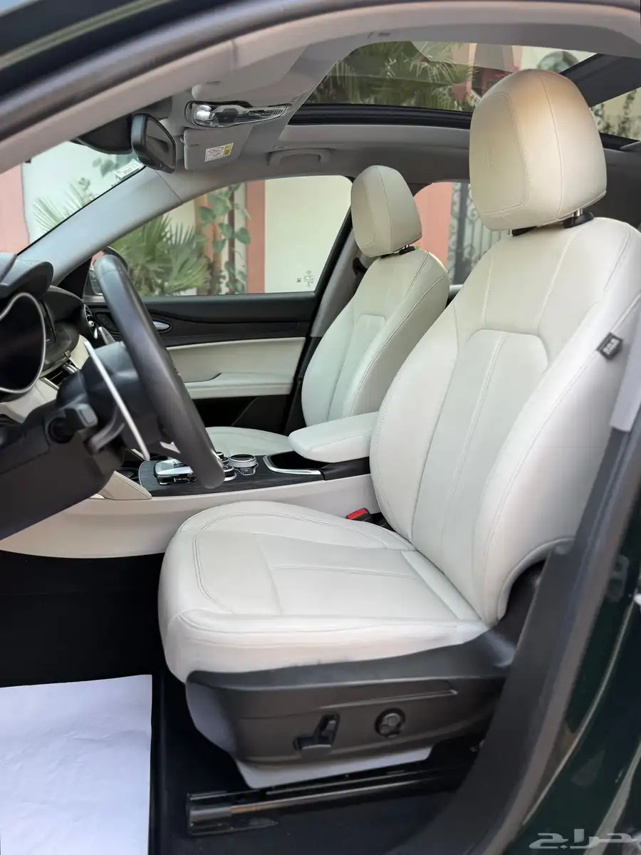 Alfa Romeo Stelvio Q4 2021 13