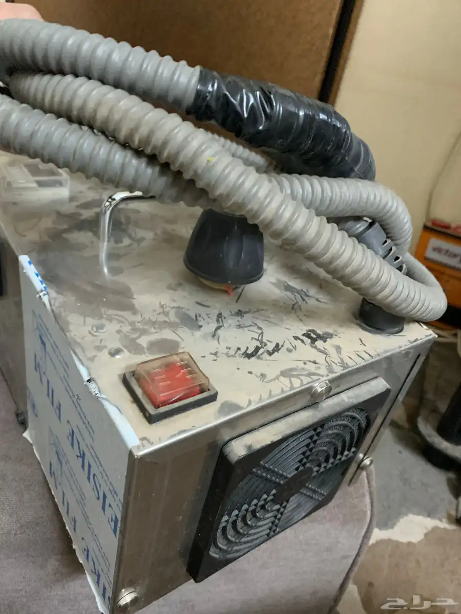 جهاز تنظيف بالبخار مع ملحقات 1