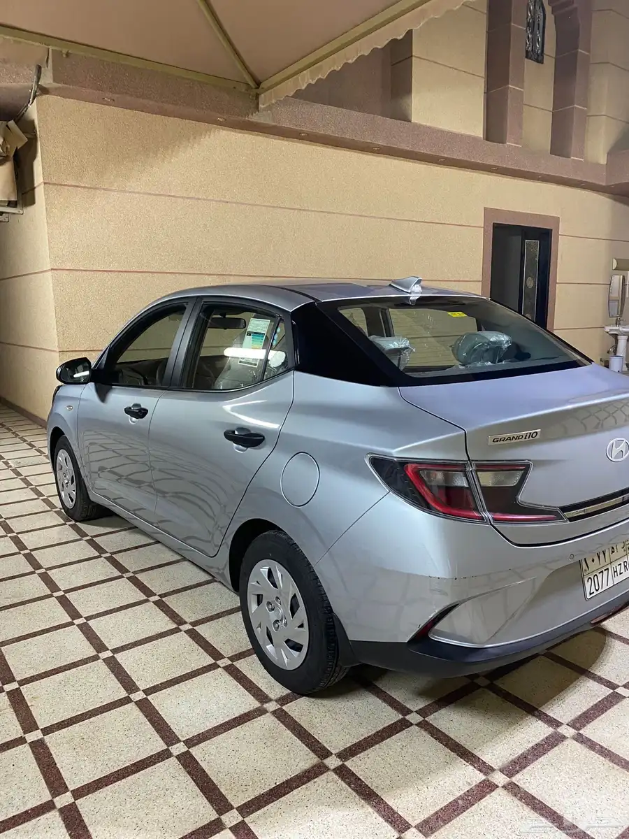 هونداي i10 موديل 2025 شبه جديدة ممشى قليل 3