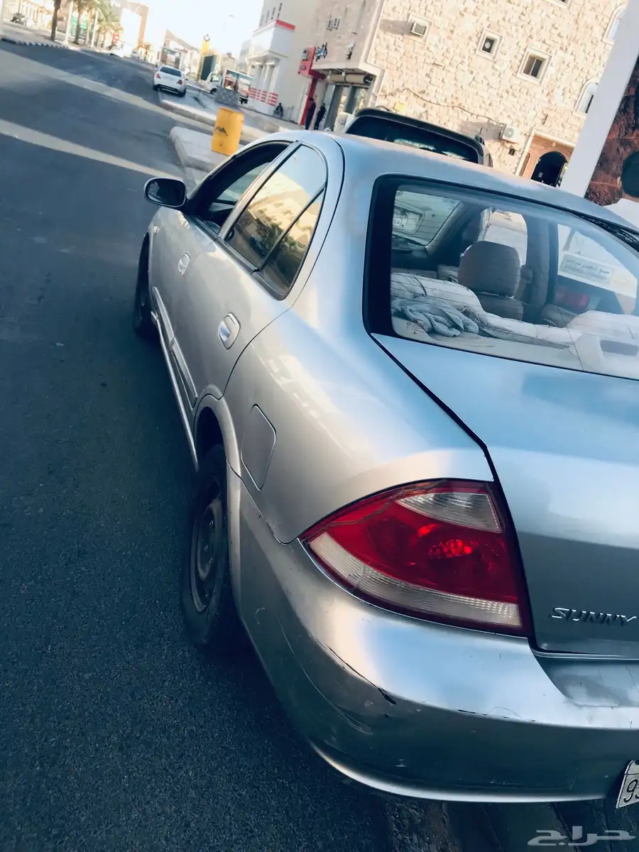 car Sunny 3