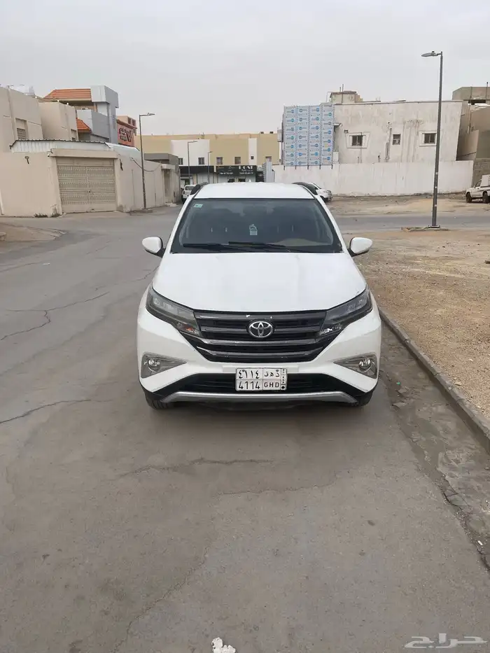 تويوتا راش 2021 ابيض 4