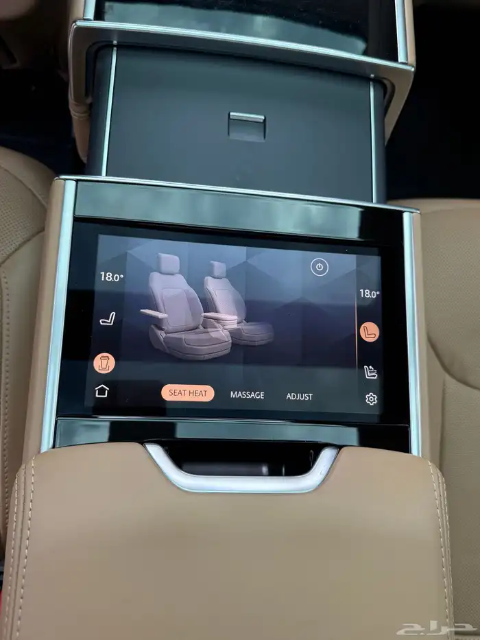 للبيع رانج روفر فوج فئه Auto موديل 2023 بسعر خرافي وارد كند 19
