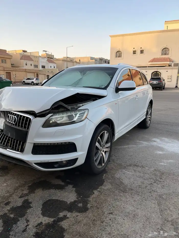 Audi Q7 (تم البيع (اودي مصدوم 9