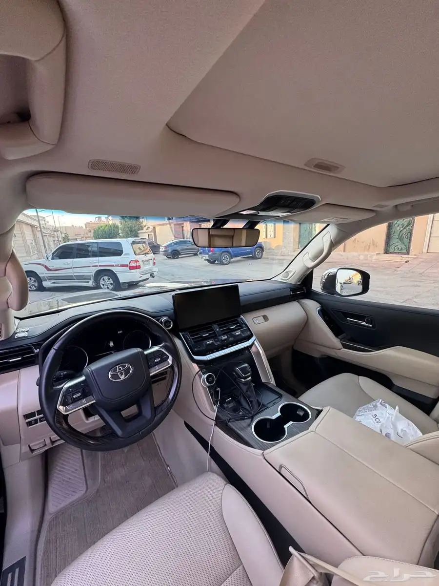 لاندكروزر vxr 2023 خليجي فل 3