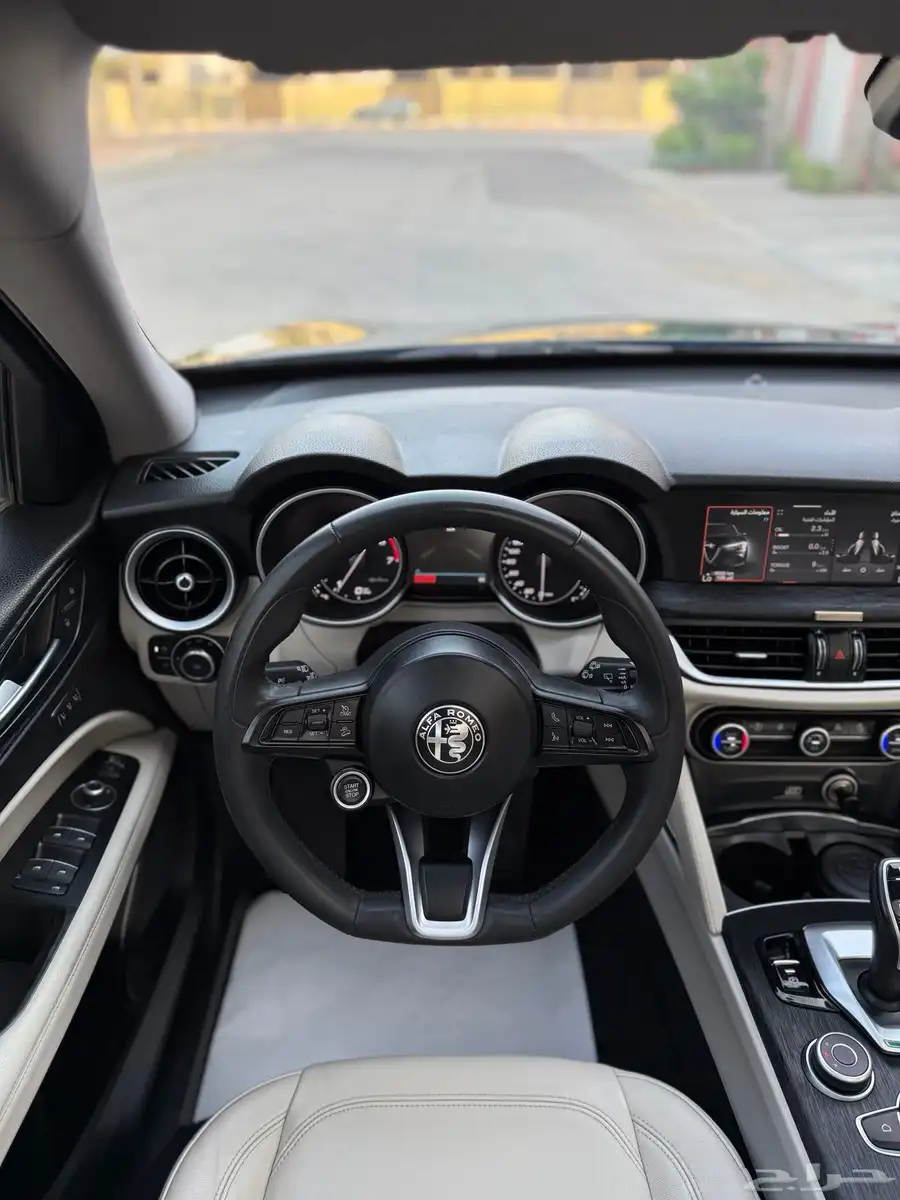 Alfa Romeo Stelvio Q4 2021 25