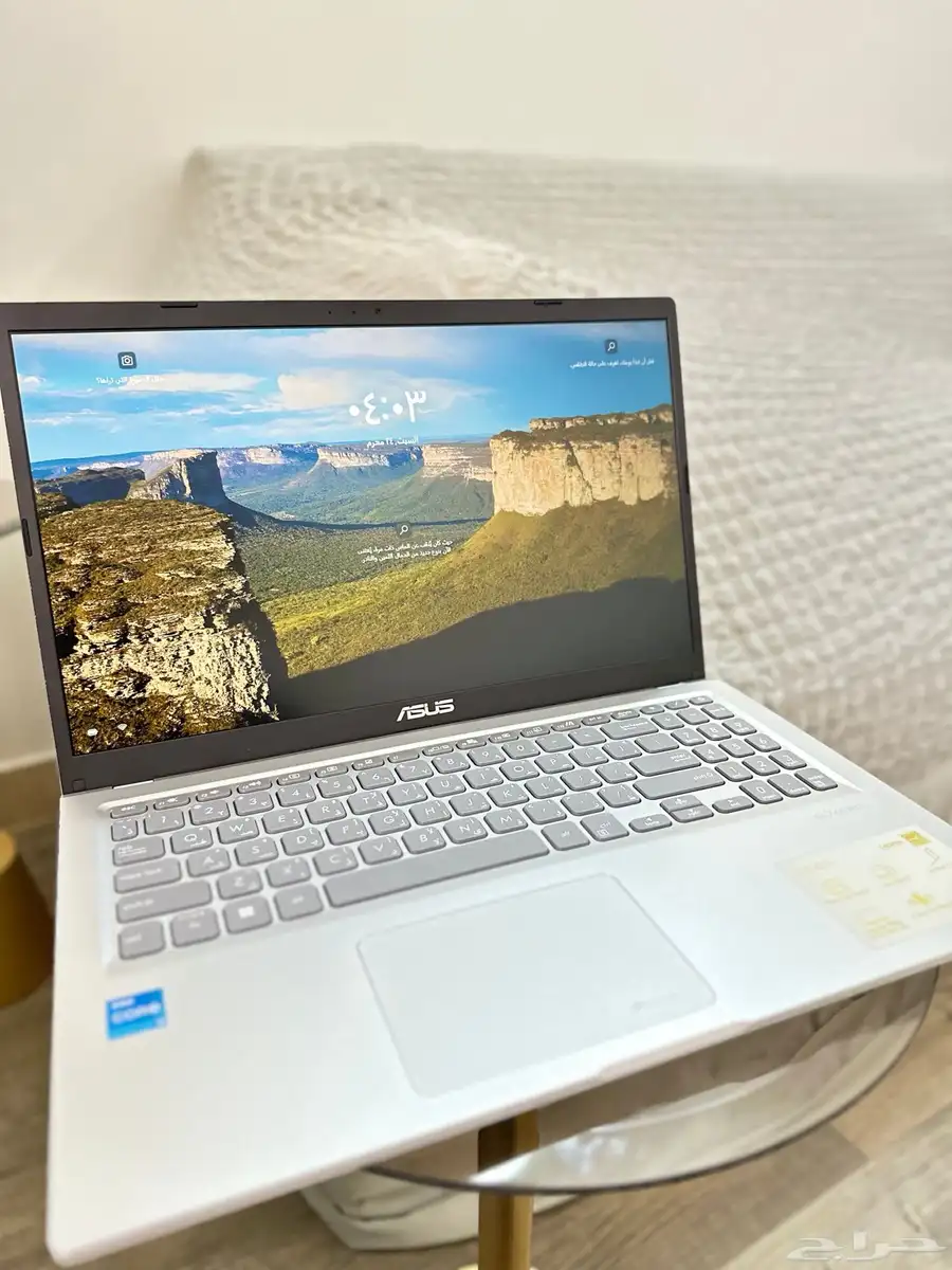 لابتوب ASUS للبيع في قمة النظافه 2