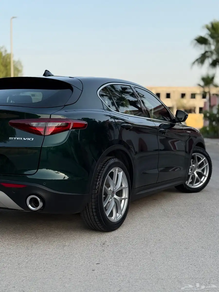 Alfa Romeo Stelvio Q4 2021 35