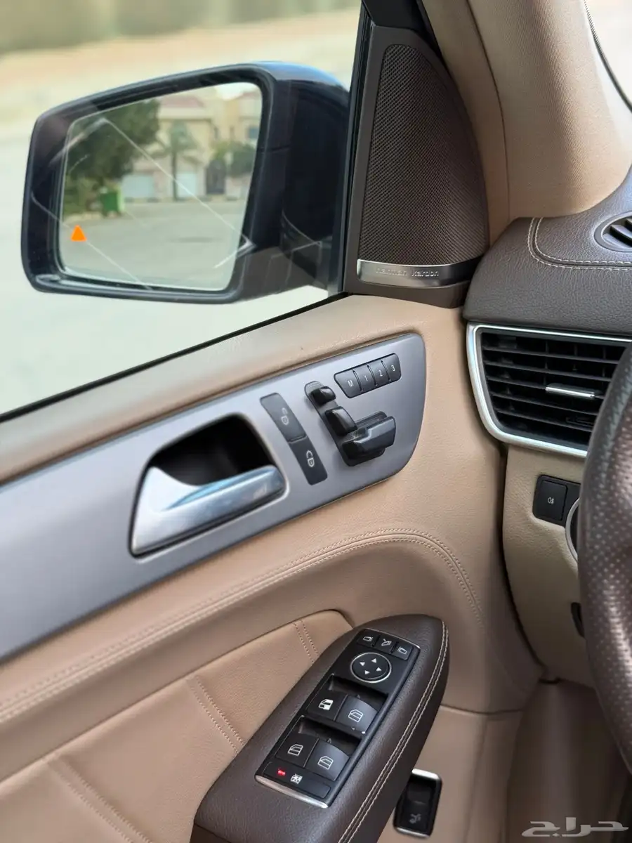 MERCEDES ML63 2013 30