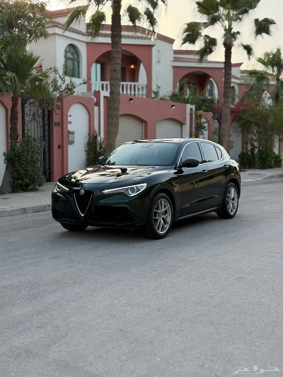 Alfa Romeo Stelvio Q4 2021 index