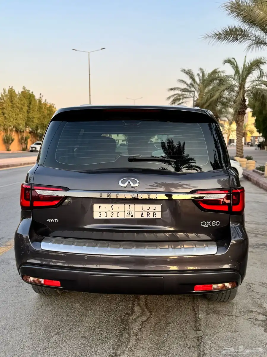 انفنتي Qx80 4