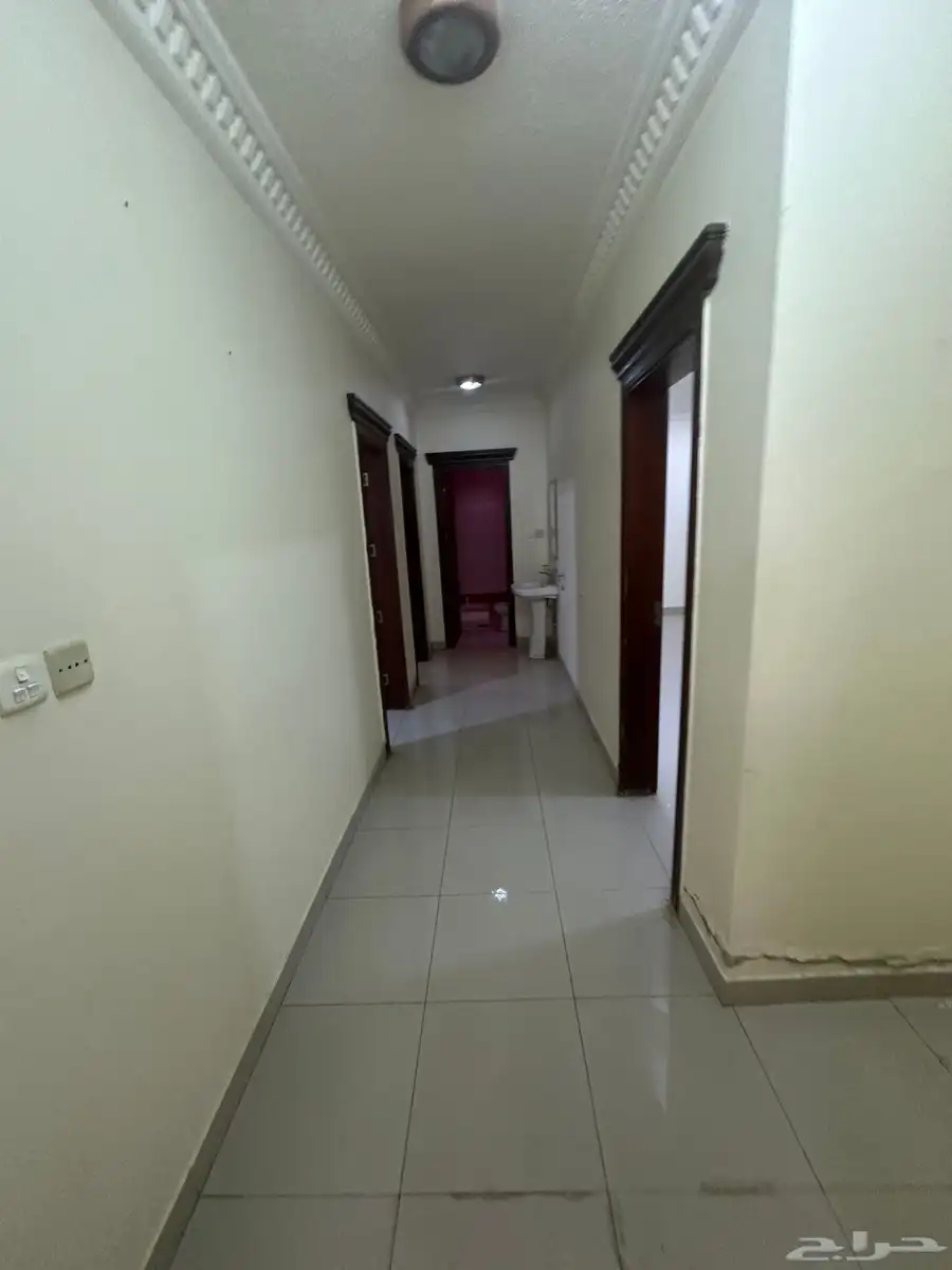 شقه فى شارع القبه اربع غرف حى اشبيليه 38 الف 3