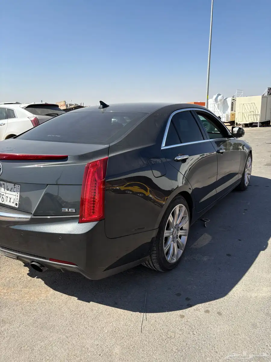 كاديلاك ATS 2014 V6 ممشى قليل 44