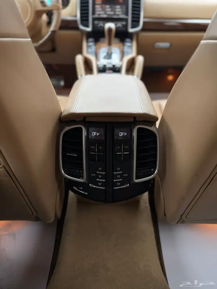 Porsche Cayenne S 2011 22