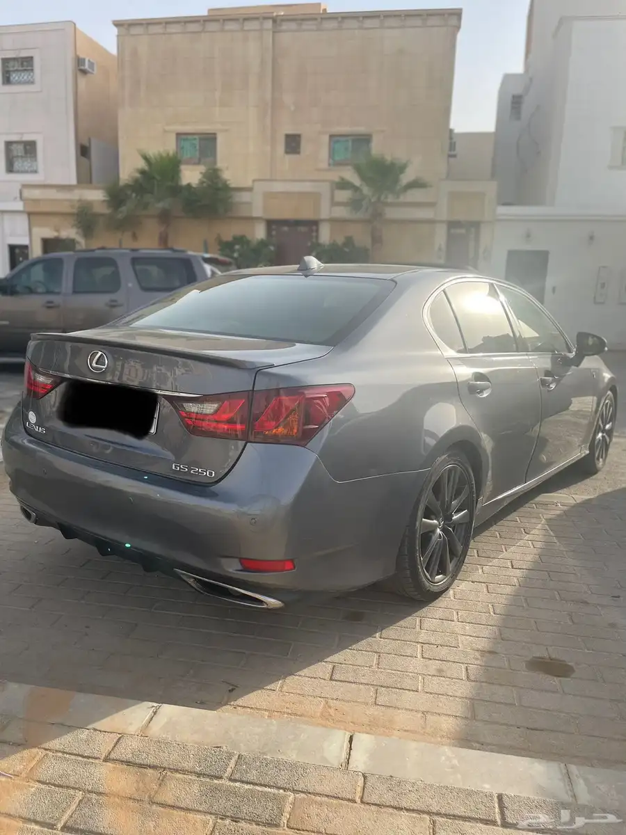 لكزس GS 2013 2