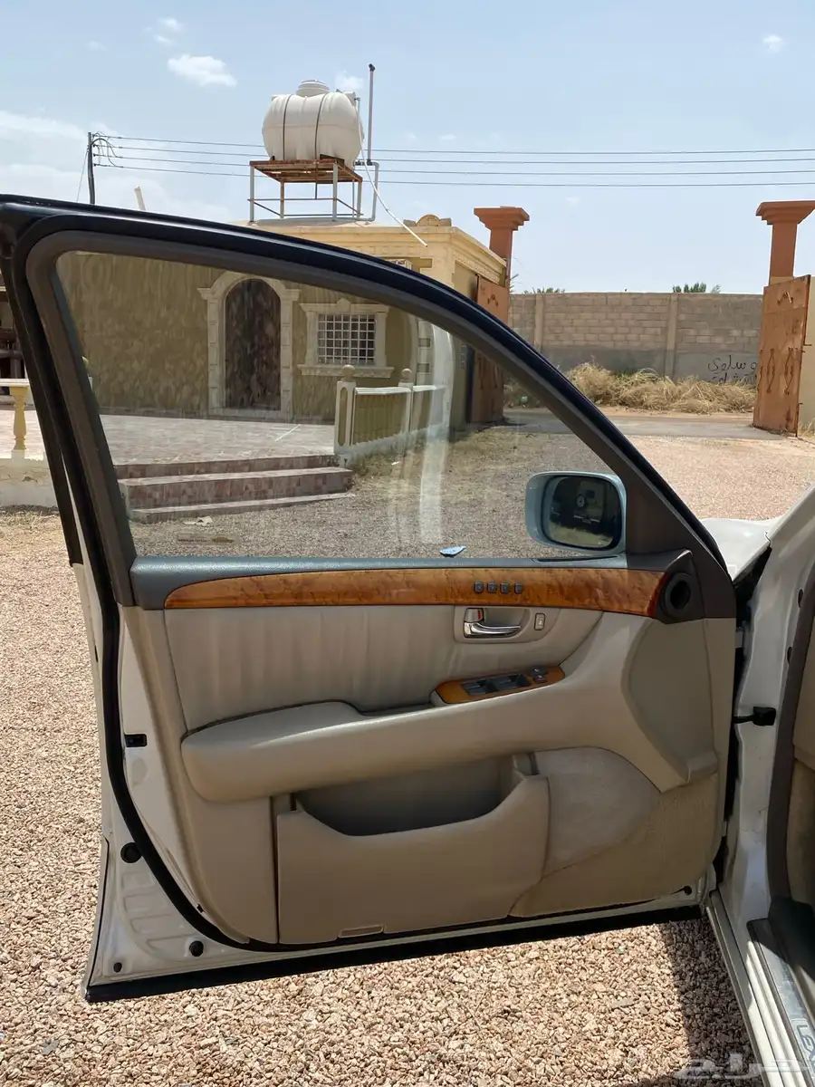 لكزس 2001 3