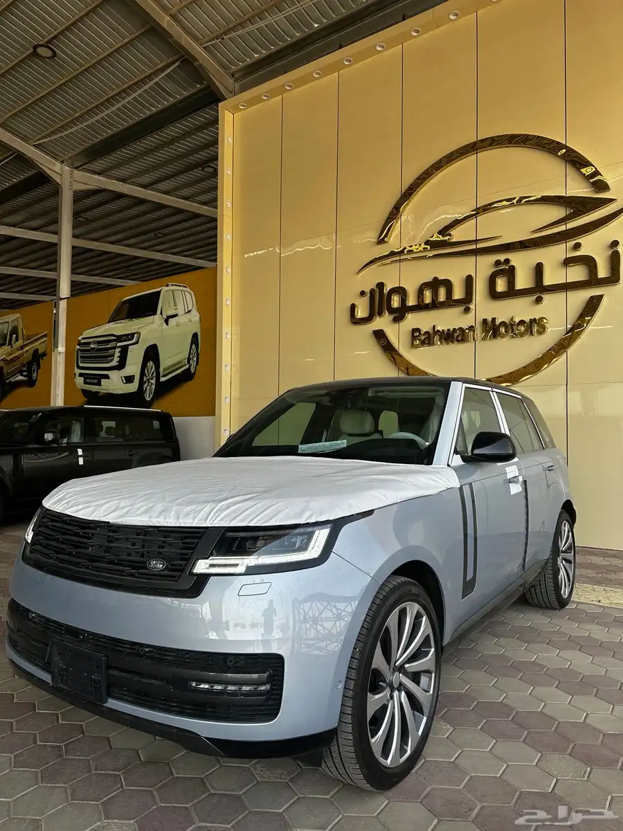 رنج روفر فل كاملV8سلندر بتغرافي2025 1