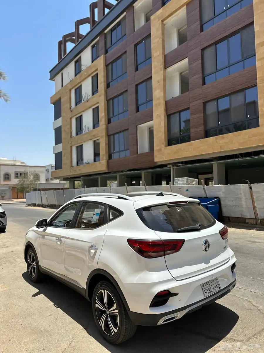 ام جي ZS فل كامل 2023 2