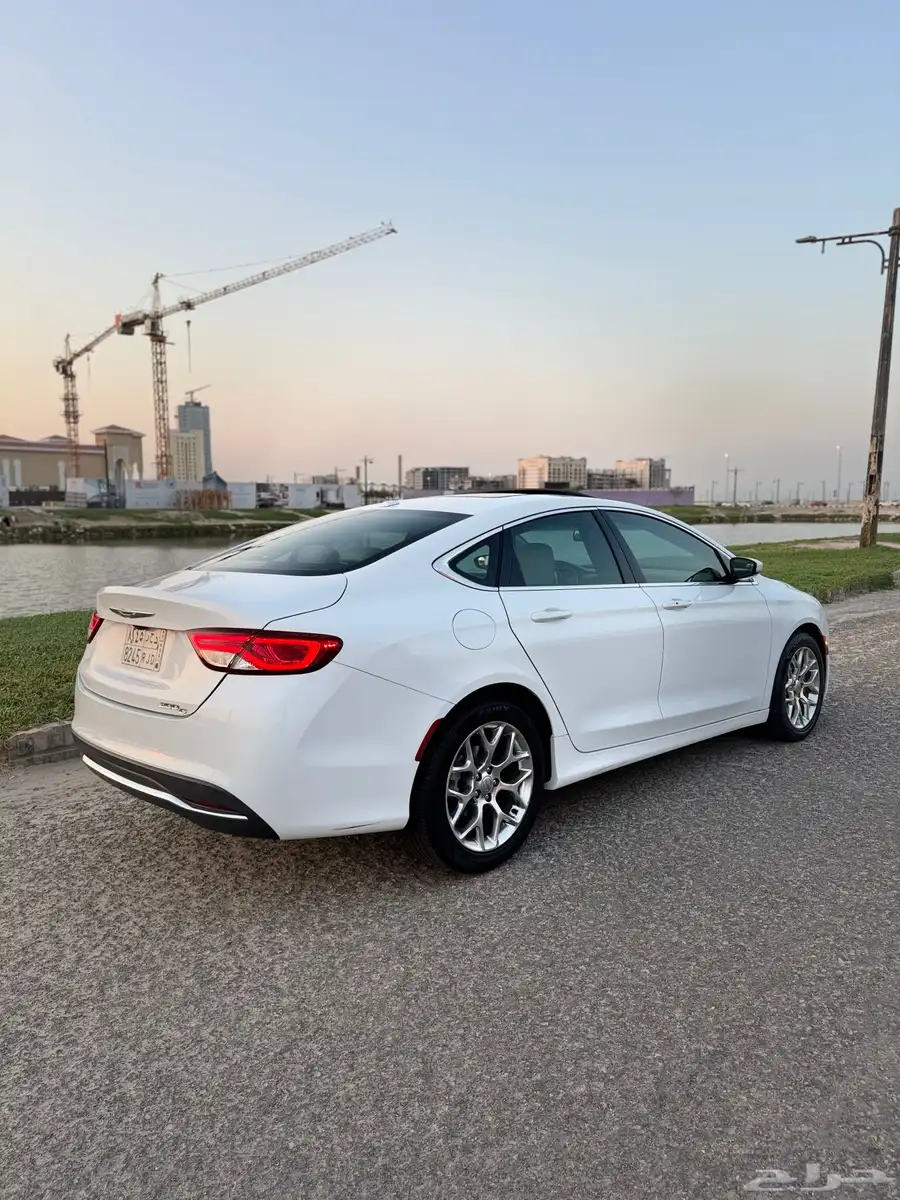 كرايزلر c200 موديل 2016 فل كامل 2