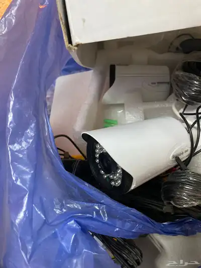 اربع كميرات جديده لم تستخدم بسبب عدم الحاجة لها 2