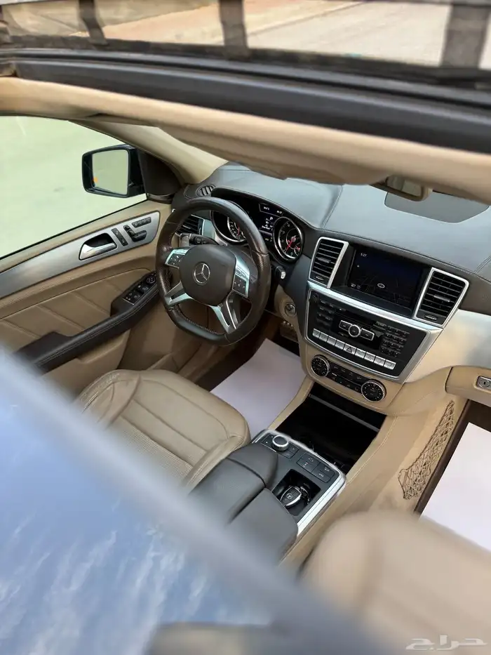 MERCEDES ML63 2013 23