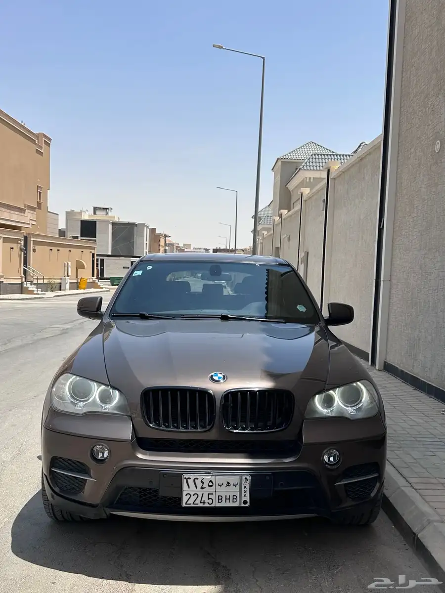 قمة النظافة BMW X5 3