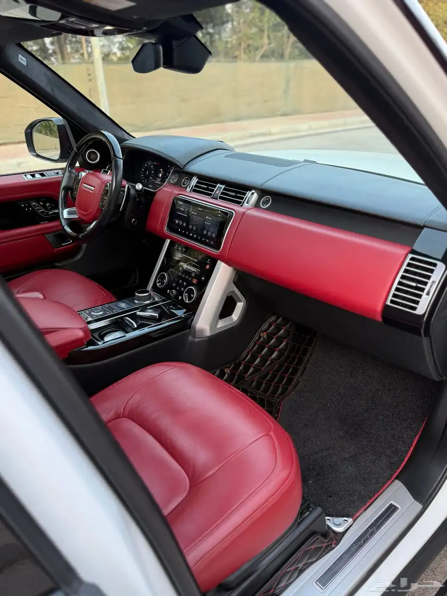 RANG ROVER AUTOBIOGRAPHY 2020 28