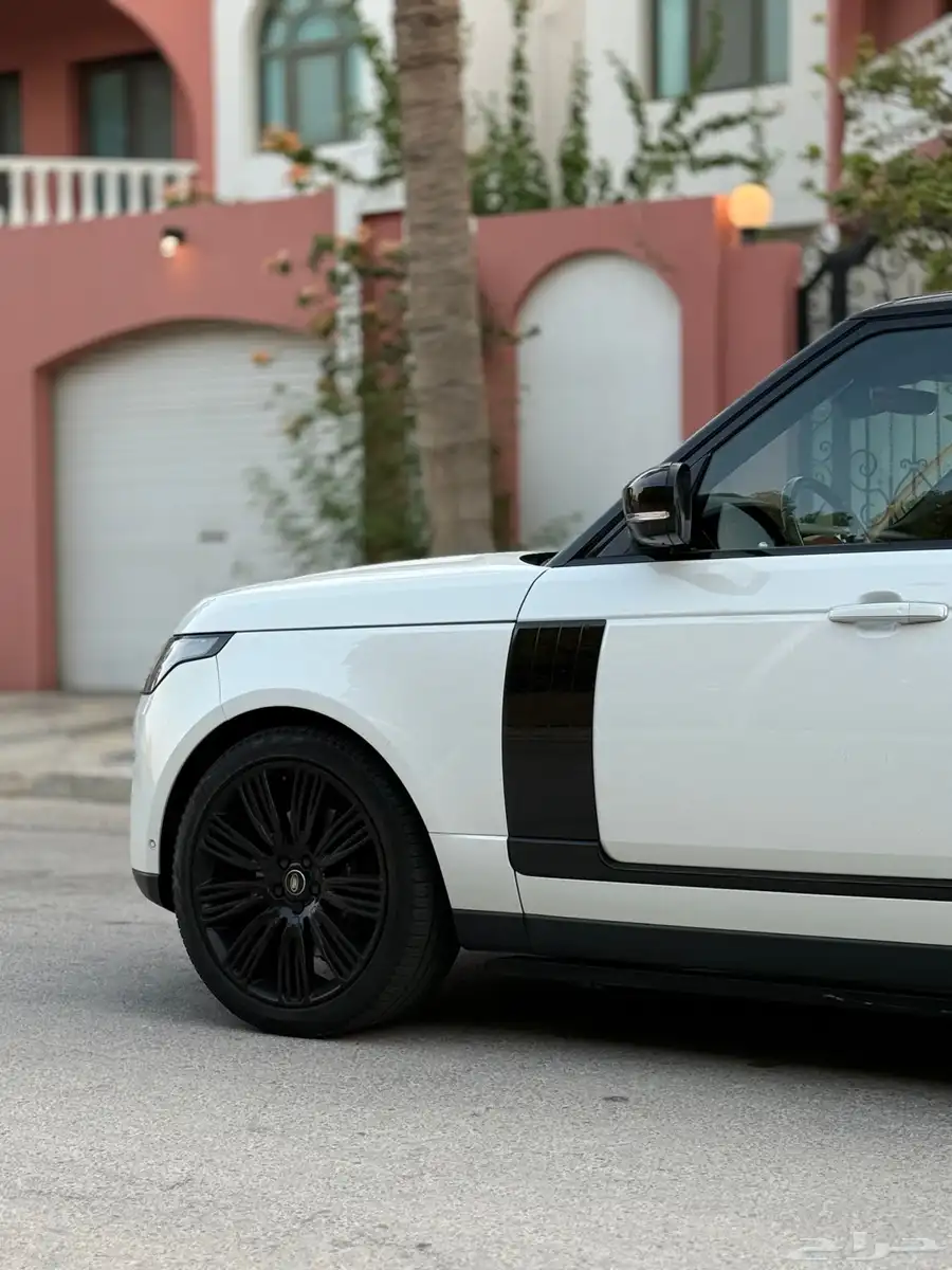 RANG ROVER AUTOBIOGRAPHY 2020 8