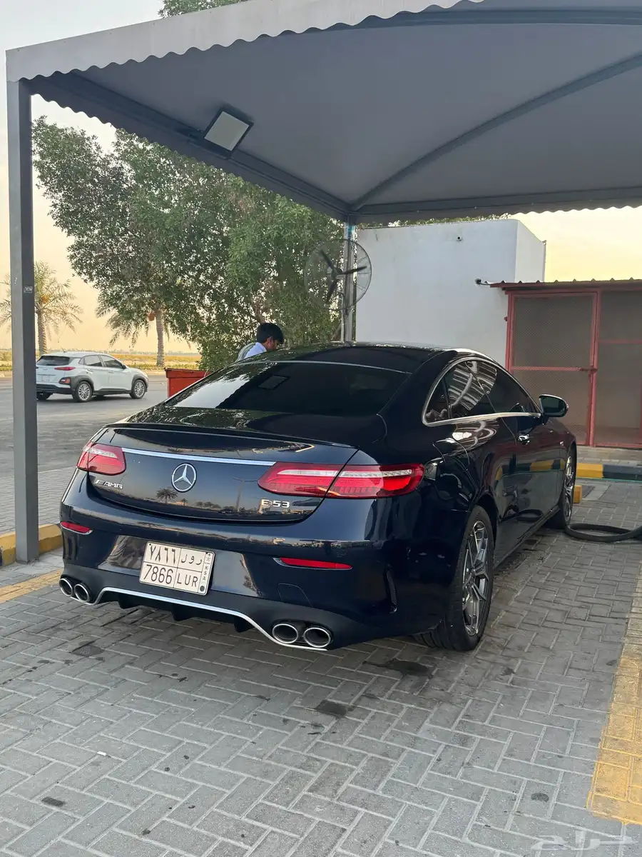 مرسيدس E400 كوبية 0