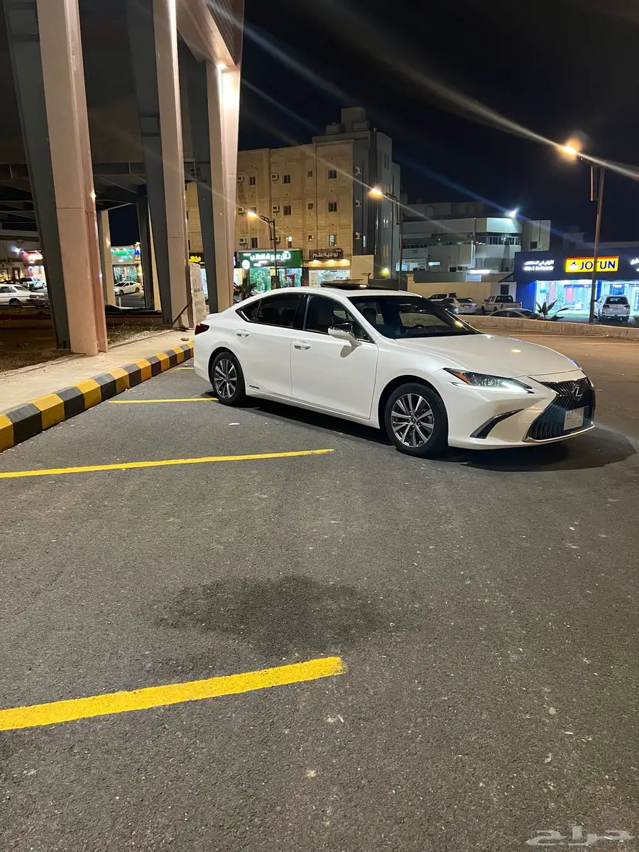 لكزس es 300h 13