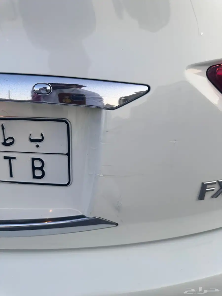 للبيع جيب FX35 موديل 2010 30