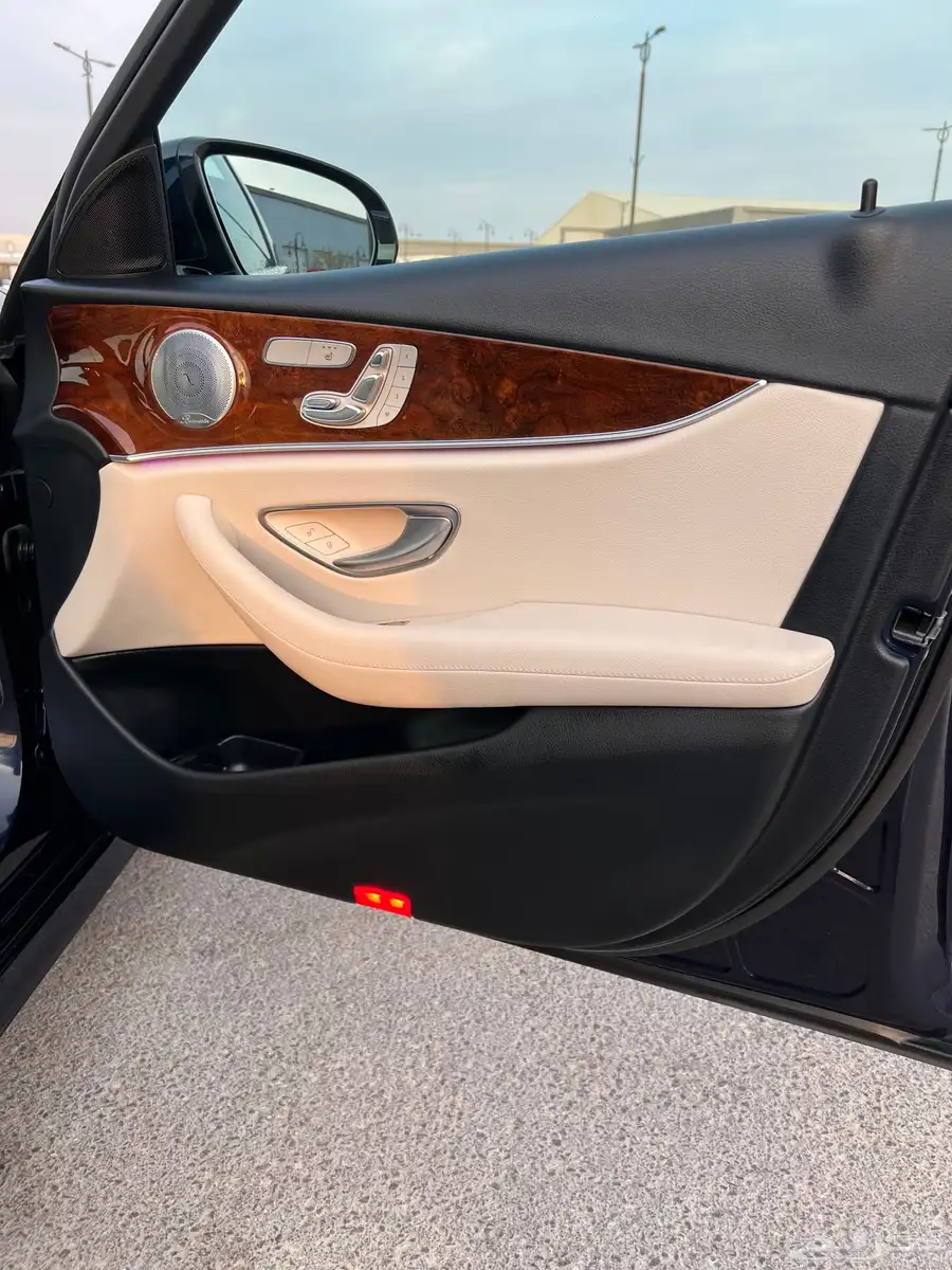 مرسيدس E450 سقف بانورما 2019 34