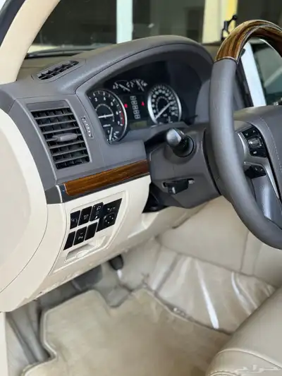 لاندكروزر 2018 20