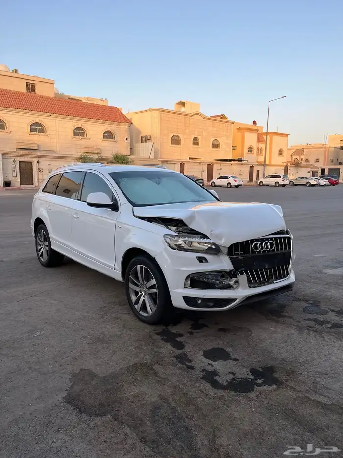 Audi Q7 (تم البيع (اودي مصدوم 0
