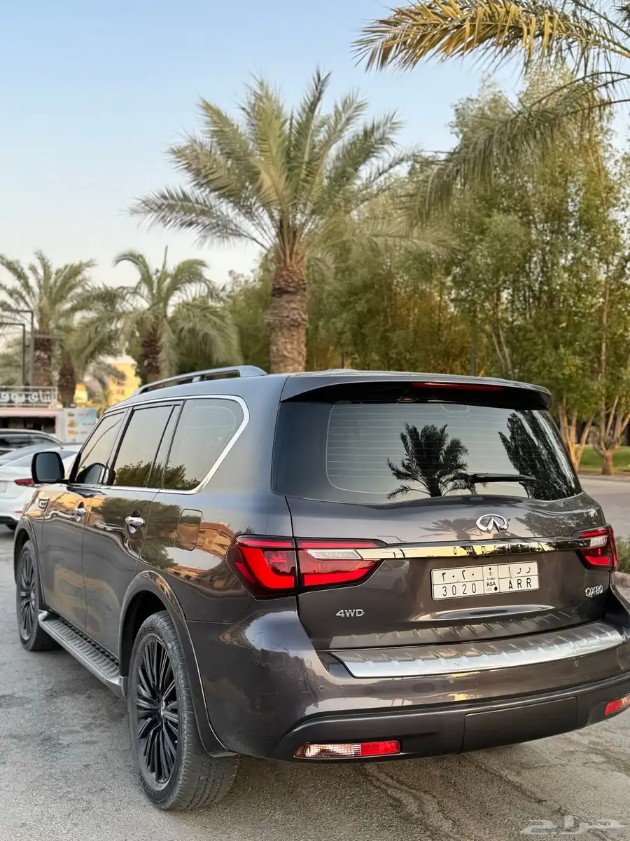انفنتي Qx80 5