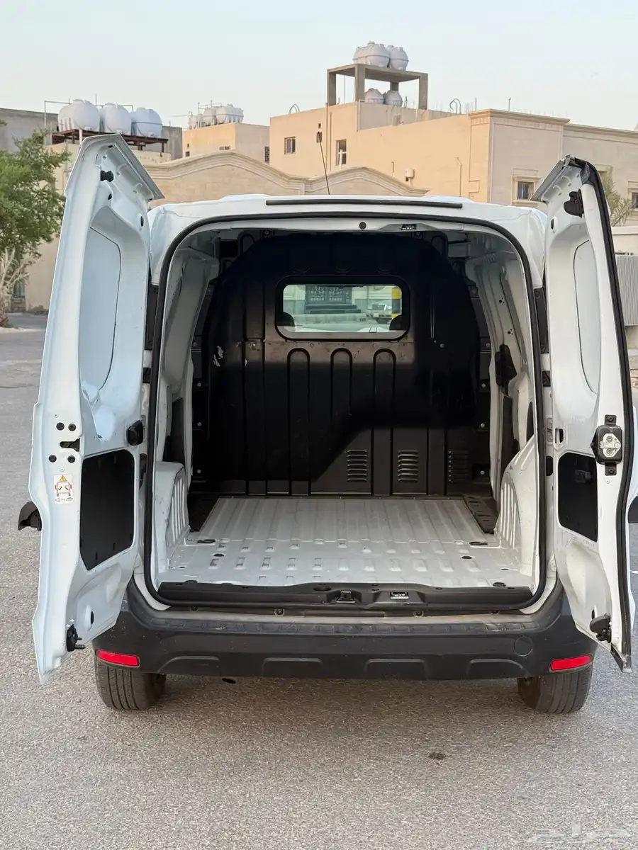 رينو دوكر 2022 بدي وكاله 9