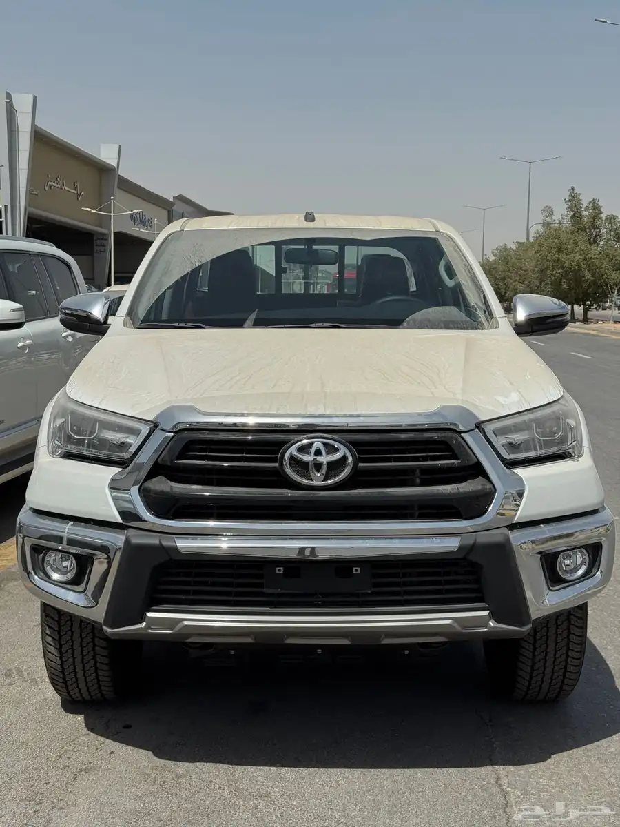 هايلوكس 2025 بريمي GLXS بنزين توماتيك 0