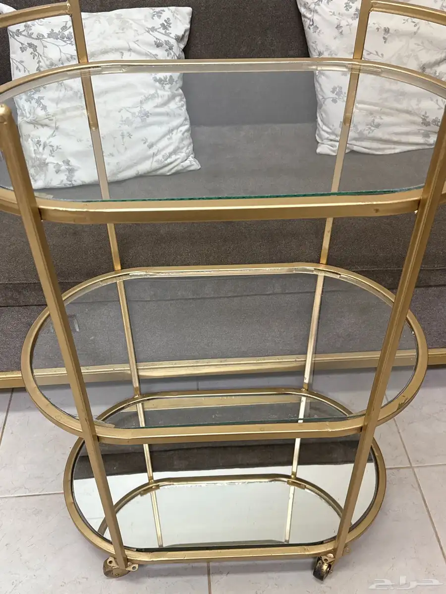 طاولة رخام و طاولات خدمة 8   فرشة   عربية تقديم ذهبي 2