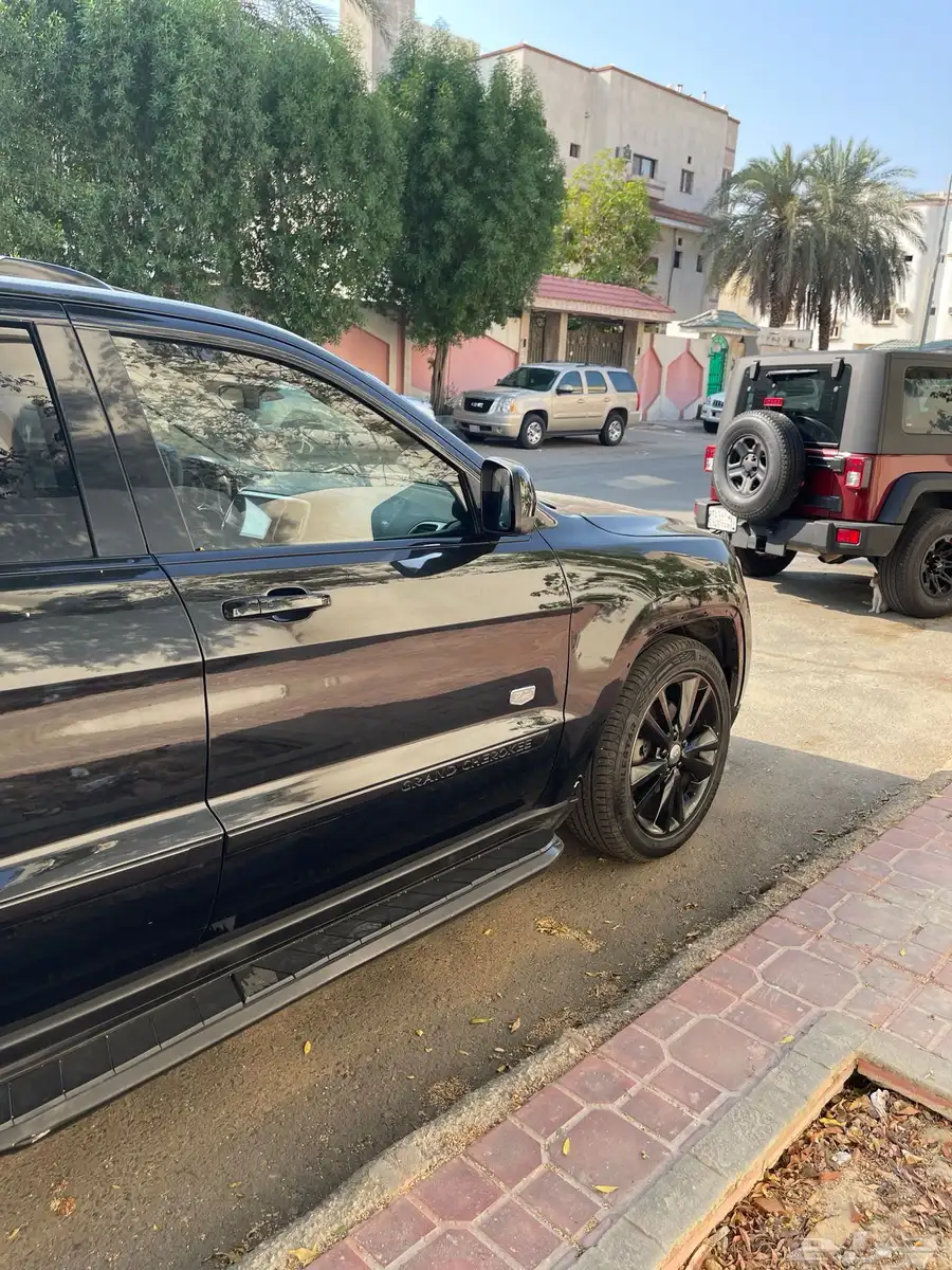 jeeb جيب جراند شيروكي اقساط او كاش 8