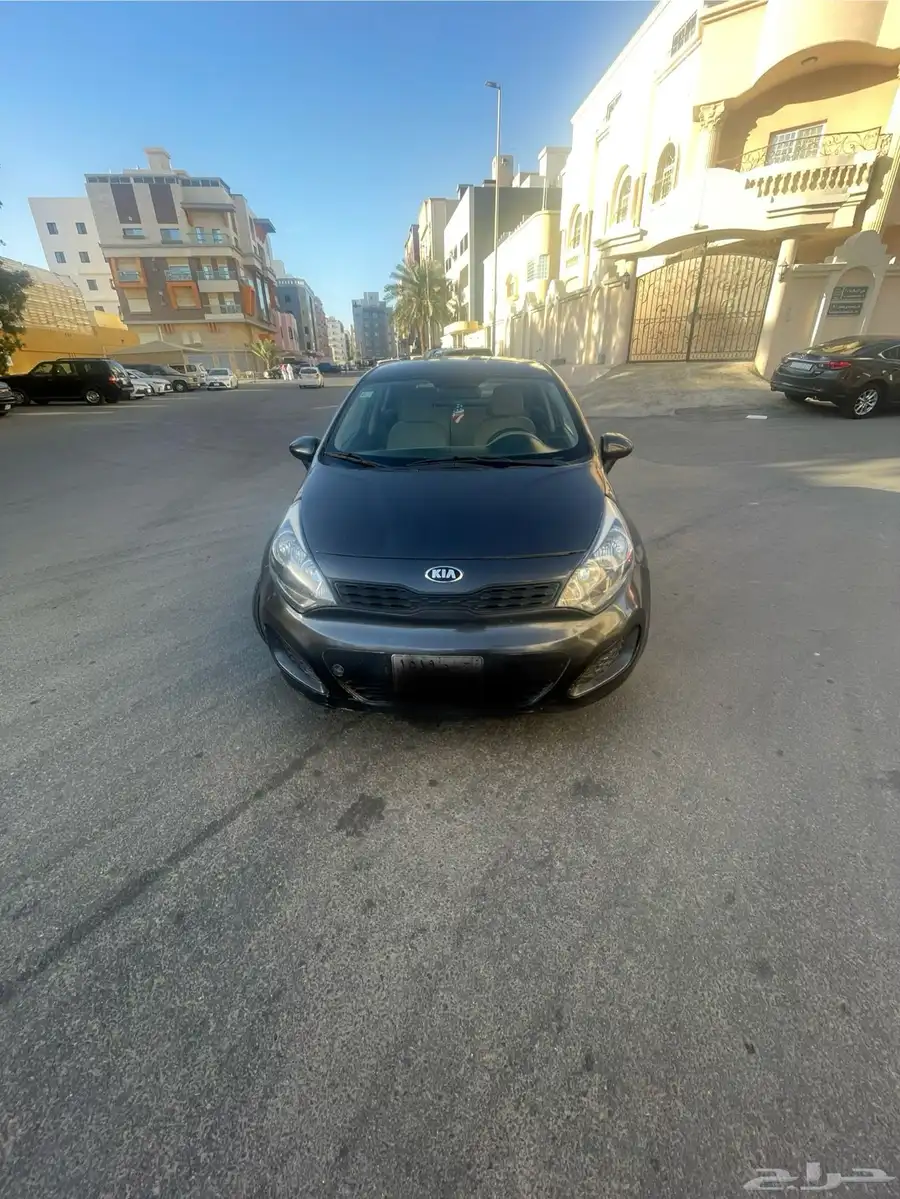 كيا ريو2014 16