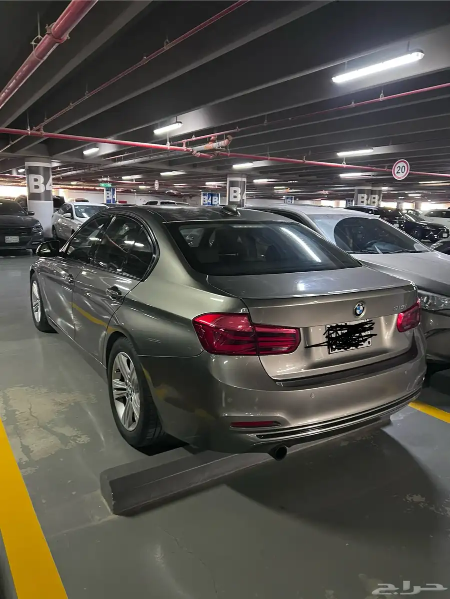 BMW 2016 318i 0