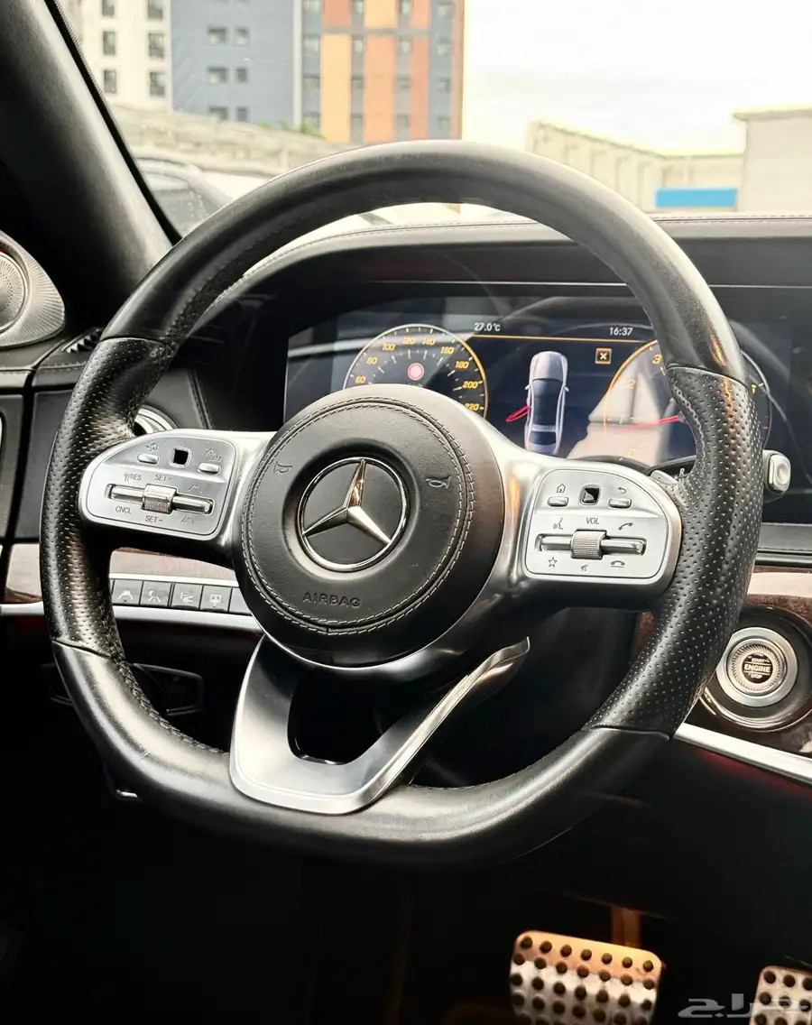 مرسيدس S560 ملكي اعلى شي دبلوماسي 6 فصوص 4